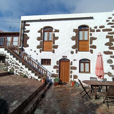 Las Casas Del Abuelito Julian & La Abuela Leonor Isora Exterior photo